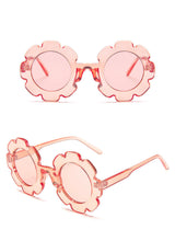 Load image into Gallery viewer, Kids flower sunglasses- transparent pink