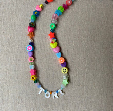 Load image into Gallery viewer, CUSTOM NAME NECKLACE- Mixed beads x Mother of pearl
