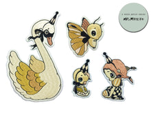 Load image into Gallery viewer, KIDS CUSTOM DENIM JACKET - X Limited Collab Mrs Mighetto Dear Swan friends