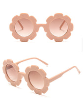 Load image into Gallery viewer, Kids flower sunglasses- pink